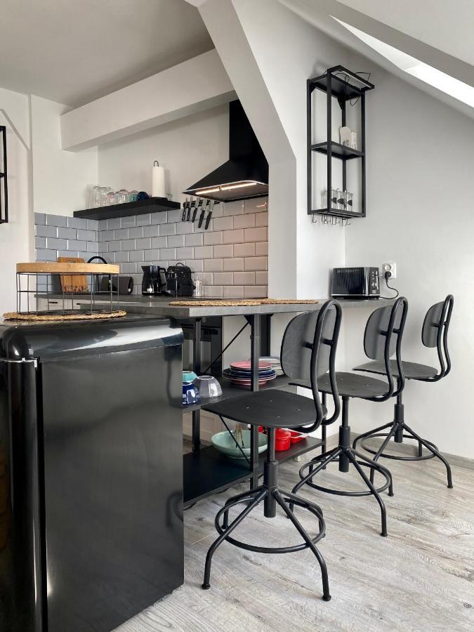 Apartament Hrabala 耶莱尼亚古拉 外观 照片